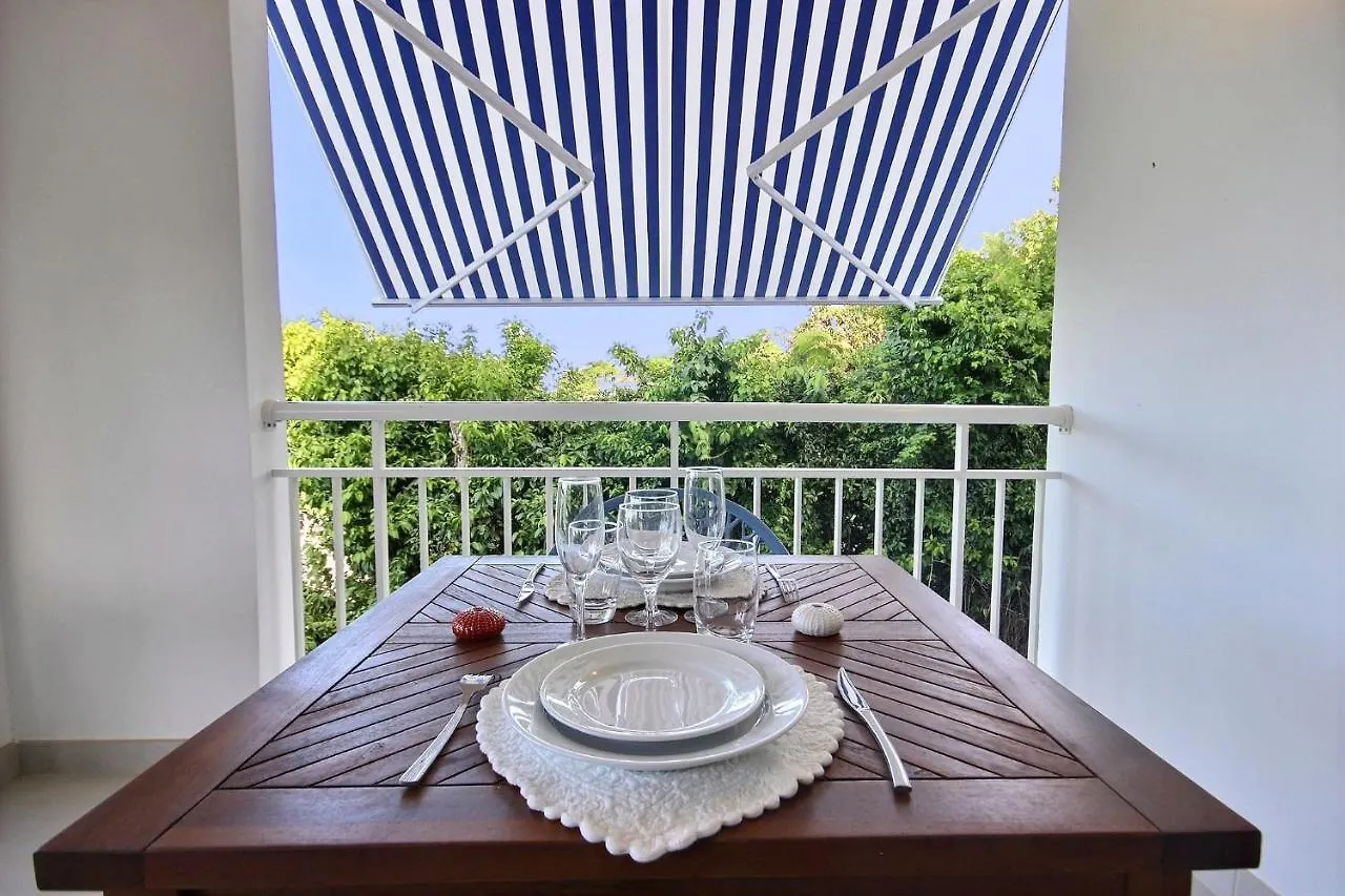 Apartment Appartement Mer Azur Le Robert Martinique
